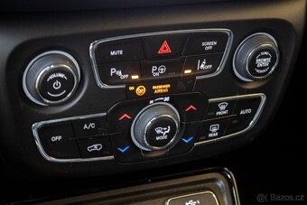 Jeep Compass 1.3 Turbo 150 Limited - 13