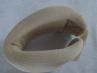 Ručníky 2 ks 100 Kč, 84 x 45 cm, 97 x 48 cm - 13