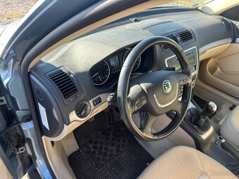 Škoda Octavia  1.4tsi- serviska-polokuže - 13