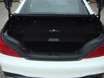 Mercedes Benz SL 400 2015 82tkm nové v ČR AMG paket - 13