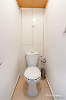Pronájem bytu 2+kk, Za Mlýnem, Braník, 17490 Kč/měs, 37 m2 - 13