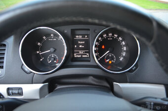 PRODÁM ŠKODA YETI 1.4TSI DSG 90KW AMBIENTE TOP - 13