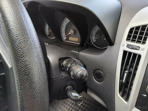 KIA CEED 2008 HB DOHC - DILY z havar. AUTA - 13