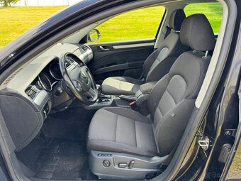 ŠKODA SUPERB II 2.0 TDI COMBI/DSG/125 kW/ZÁRUKA/JARNÍ SLEVA - 13
