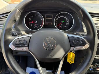 ►VW TIGUAN 1,5 TSI ACT LIFE -  PARK. KAMERA, APPLECAR ◄ - 13