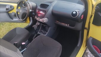 Prodám Peugeot 107 - 13