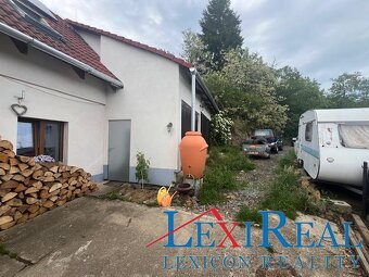 Prodej rodinného domu 4+1 o ploše 165 m2 na pozemku 860 m2 M - 13