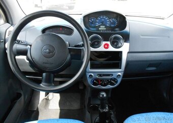 Chevrolet Spark 1,0 i 49 kW KLIMA Serviska benzín - 13