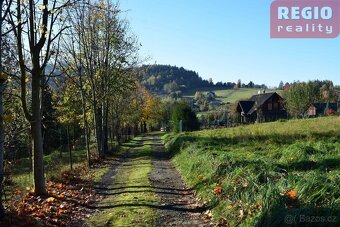 Prodej stavebního pozemku 2288m2 se zastavěnou plochou 361m2 - 13