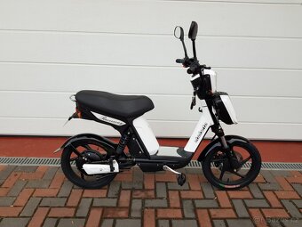 E-Babeta - elektrický moped bez nutnosti mít ŘP - 13
