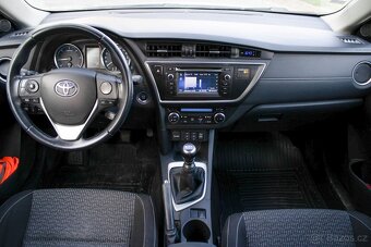 Toyota Auris 2.0 l D-4D DPF Active - 13