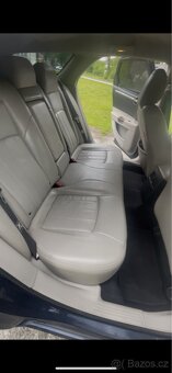 Chrysler 300C Touring 3.0 CRD – výkonné a prostorné kombi - 13