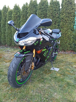 Kawasaki ZX-10R Ninja R.V.2004 - 13