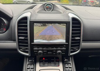 Porsche Cayenne GTS - 13