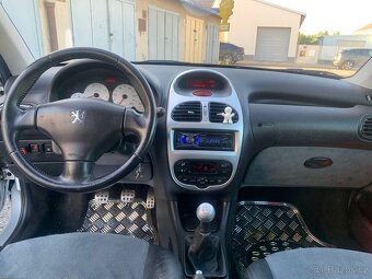 Prodám Peugeot 206 1.4i 65kW - 13