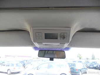 Volkswagen California 2.5 TDi 96Kw 4motion - 13