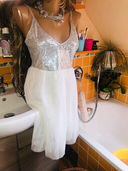 satynasvatbu#pulnocni# spolecenske# plesove#flitrovane - 13