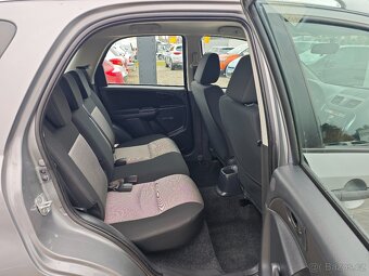 Sedici 4x4 Emotion 1.6 16V 88kW po 1. majiteli - 13