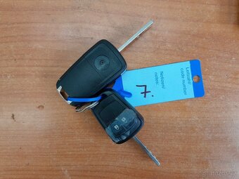 Opel Meriva 1,4i16V 120 - 13