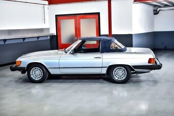 Mercedes 380 SL  R107  2 střechy TOP stav - 13