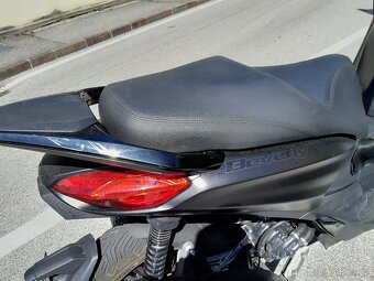 Piaggio Beverly 300 HPE, 2023, 6000km, TOP stav - 13