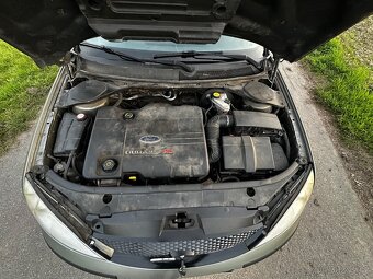 Ford Mondeo MK3 1.8 benzin po STK , střešní okno , tažné - 13