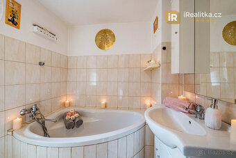 Rodinný dům, garáž, stodola, zahrada - Sedlatice, Jihlava - 13
