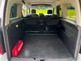 TOYOTA PROACE CITY VERSO - 13