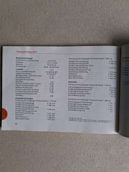 Mercedes Benz W 123 T manual - 13