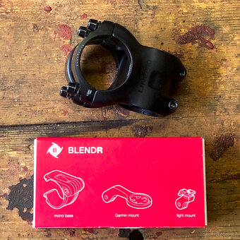 Představec Bontrager Line Pro - 35,0 / 0° - Blendr - černý - 13