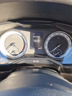 Prodám Škoda superb 3 Laurin Klement 2.0tdi 140kw 4x4 najeto - 13