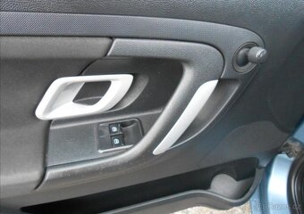 Škoda Fabia 1,2 HTP benzín - 13