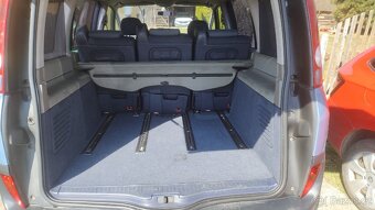 Renault Grand Espace 1.9dCI 85kW - 13