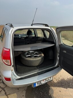 Toyota Rav4 2.2 D-4D 4x4 - 13