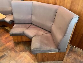 Sedaci boxy z restaurace - 13