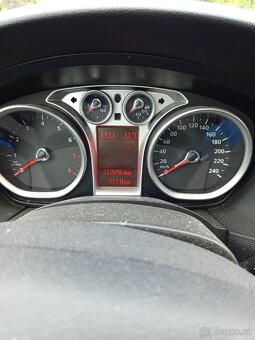 Ford Focus - 13