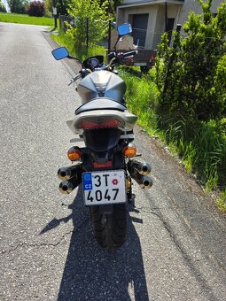Kawasaki Z 1000 - 13