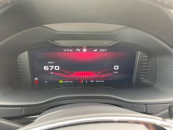 Škoda Karoq sportLine 4x4 2.0 TDI, Automat, ČR, záruka - 13