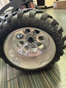 RC model Hummer - 13