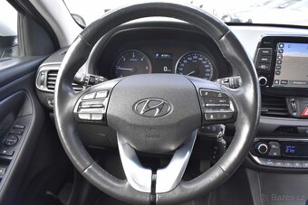 Hyundai i30 1.6 CRDi STYLE 2xPNEU AUTOMAT ČR - 13