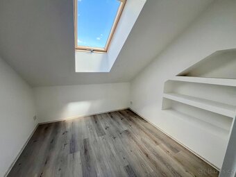 Prodej 3kk 55m2 po kompletní rekonstrukci – Centrum Kolína - 13