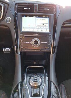 Prodám Ford Mondeo ST line 2,0 Eco blue 4x4 - 13