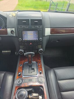 Touareg 5.0TDI V10, pěkný stav - 13