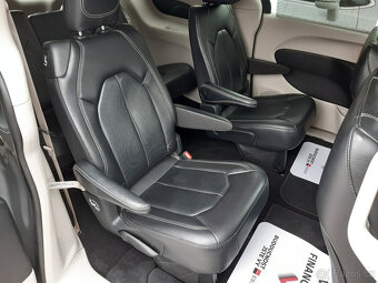 Chrysler Pacifica 3,6L V6 , kůže, radar, 2022 REZERVACE - 13