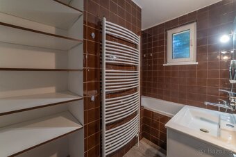 Dům 7+2 | 200m2 | Zlín-Podhoří - 13