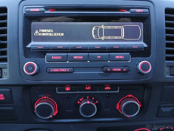 VW CARAVELLE T5.1,AC,8míst,161tkm,CEBIA,TZ,1.maj,DPH - 13