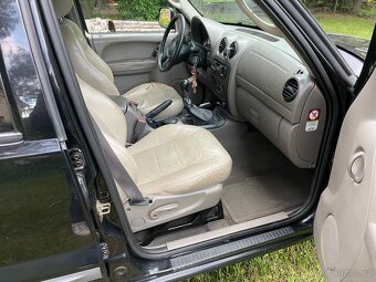 Jeep Cherokee 2.4 LPG - 13