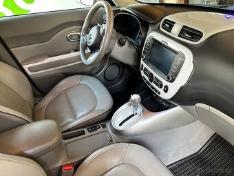 Kia Soul EV Eco-electric, větrání sedadel, navi, park kamera - 13