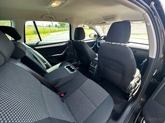 ŠKODA OCTAVIA 2.0 TDI Combi - 13