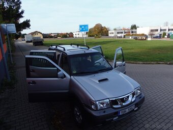 Nissan Terrano II 3.0 TD 4x4 tažné 3t 145500 km - 13